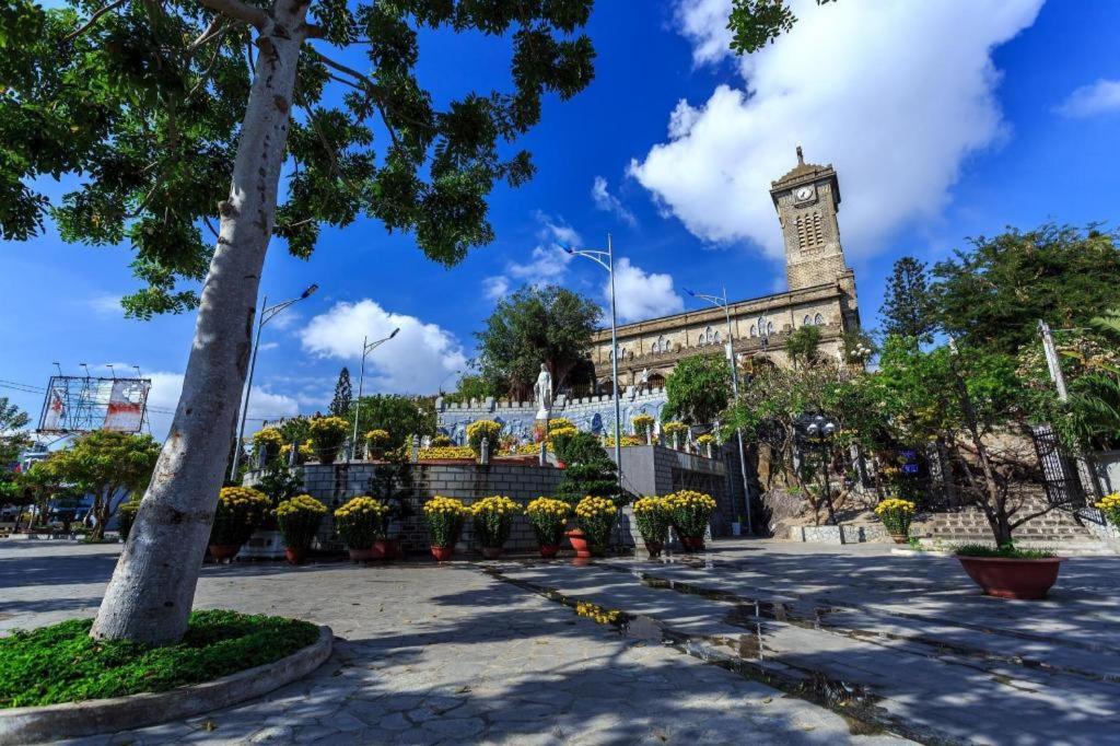 Opox Nha Trang Hotel Bagian luar foto